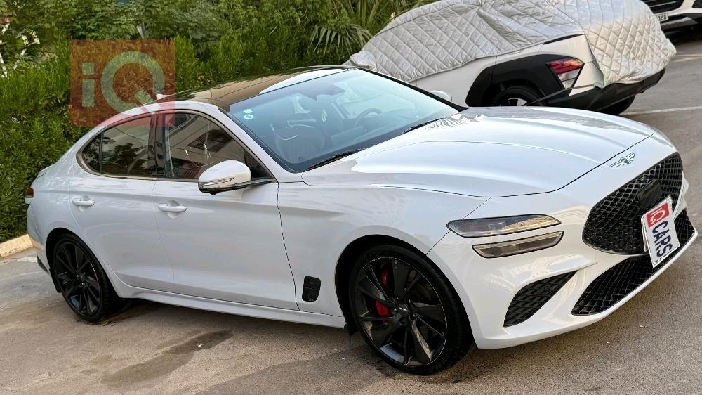 جنسس G70